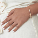 Pulseira delicada banhada a ouro com cristal swarovski