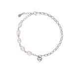 Pulseira em prata 925 com pérolas e pendente de coração
