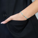 Pulseira delicada banhada a ouro com Iolita azul