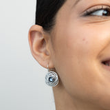 Pendentes em prata 925 com cristal swarovski azul