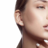 Brincos de placa banhados a ouro com zircónia