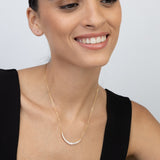 Fio com pendente banhado a ouro com zircónia