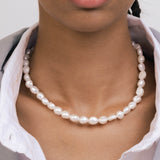 Colar choker em prata 925 com pérolas