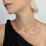 Fio com pendente banhado a ouro com zircónias pretas