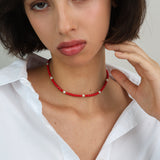Colar choker banhado a ouro com ágata e madrepérola vermelho