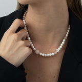 Colar de pérolas banhado a ouro com quartzo rosa