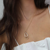 Fio com pendente banhado a ouro com zircónia