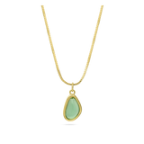 Fio com pendente banhado a ouro com vidro cristal verde