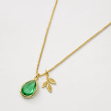 Fio com pendente banhado a ouro com vidro cristal