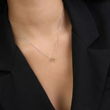 Fio com pendente estrela em prata com banho de ródio e banho de ouro