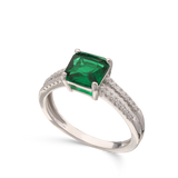 Anel em prata 925 com zircónia verde