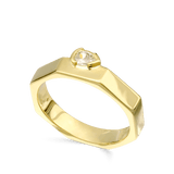 Anel banhado a ouro com zircónia